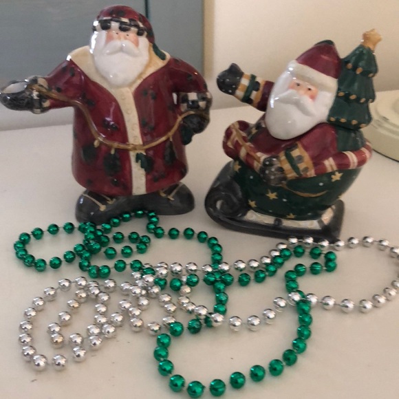 Sugar Bowl and Creamer - Picture 2 of 4